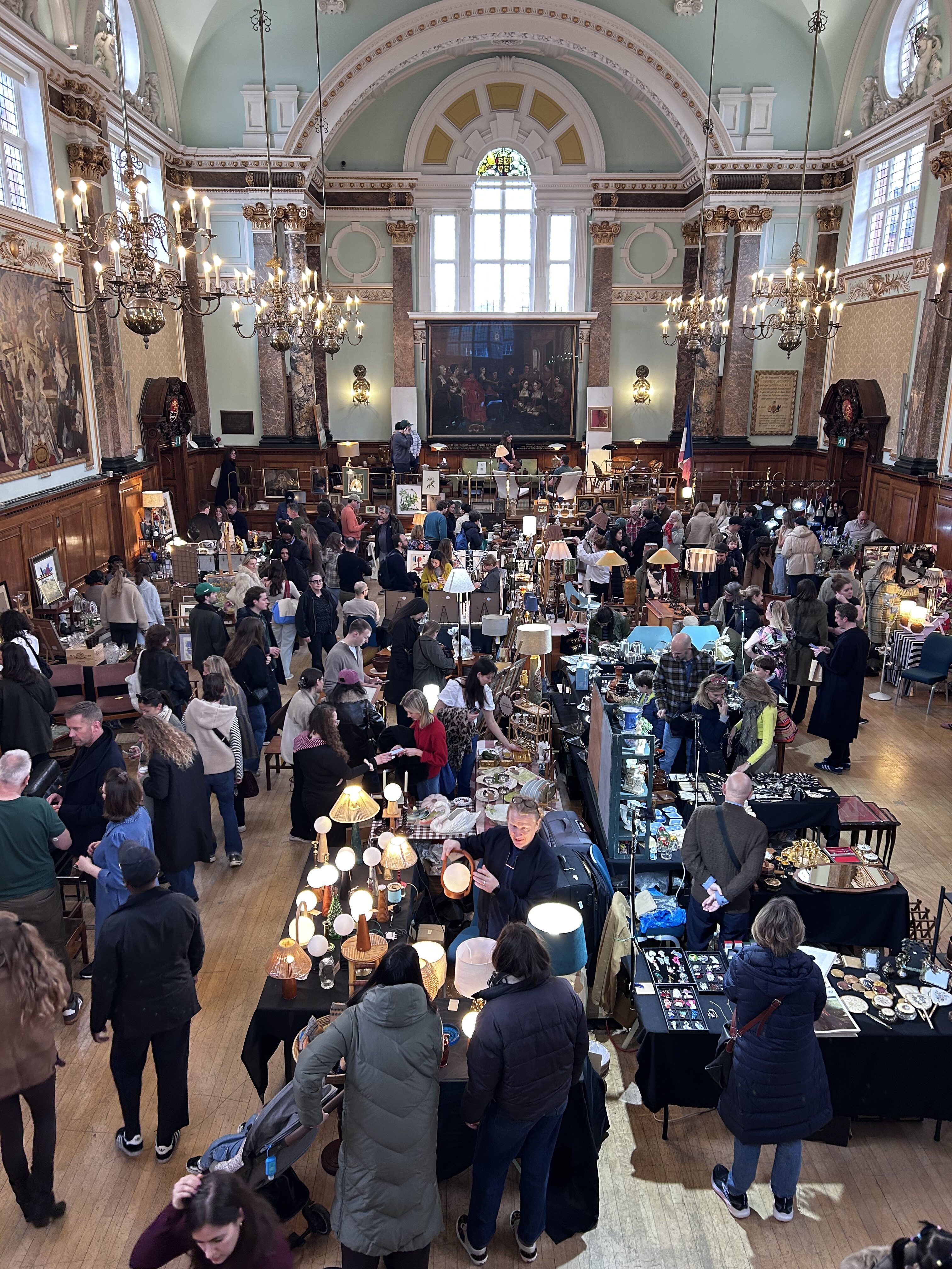 big flea market logo